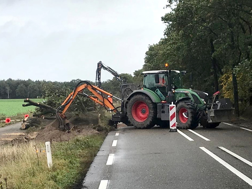 Gerooid hout cascaderen