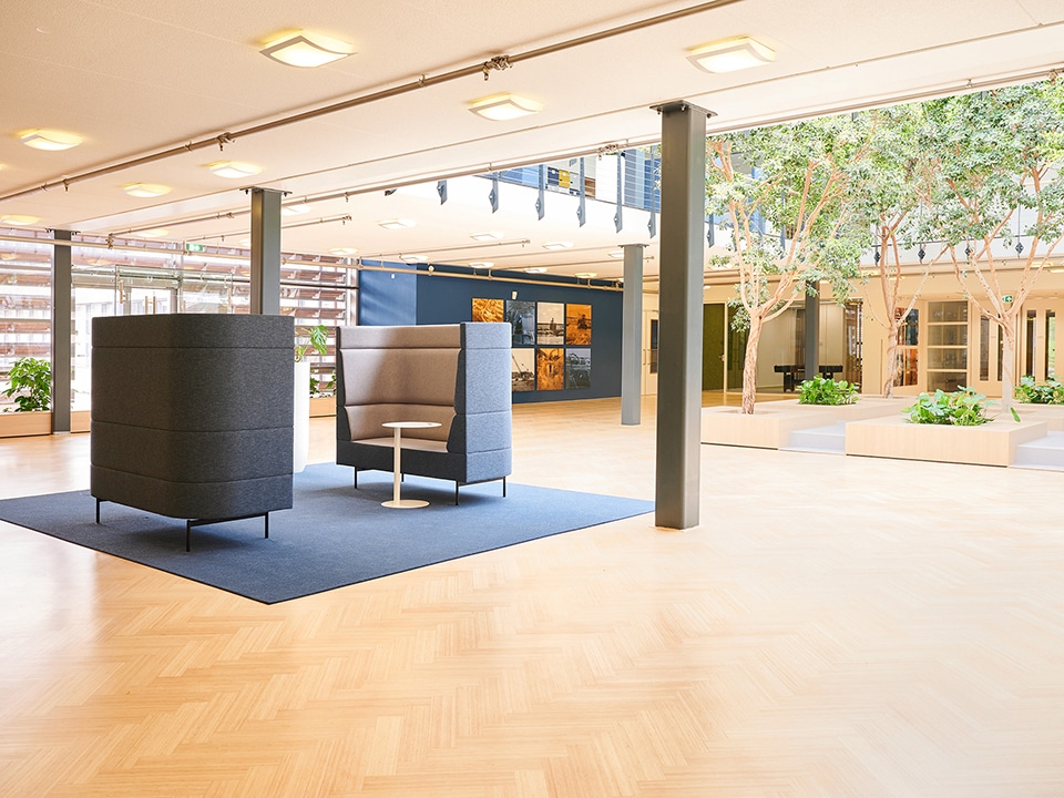 Centrale hal atrium Antea Group Heerenveen kopiëren