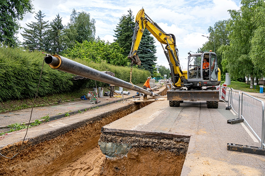 orig pipe laying work on a street AdobeStock 444879891ENT ID4