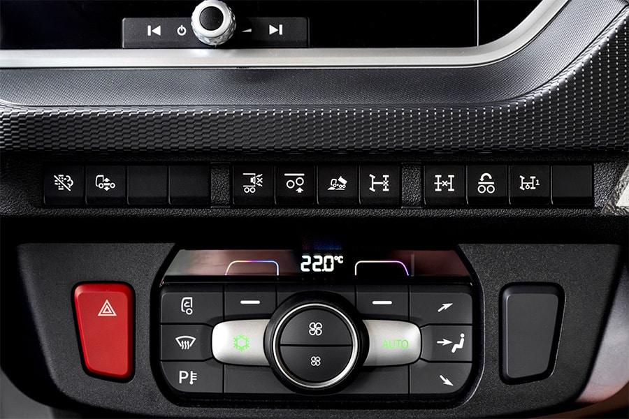 23. DAF MUX Switches.