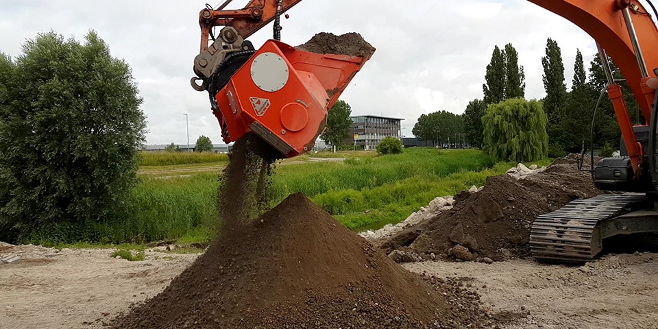 Zeven, mengen, verkleinen en breken