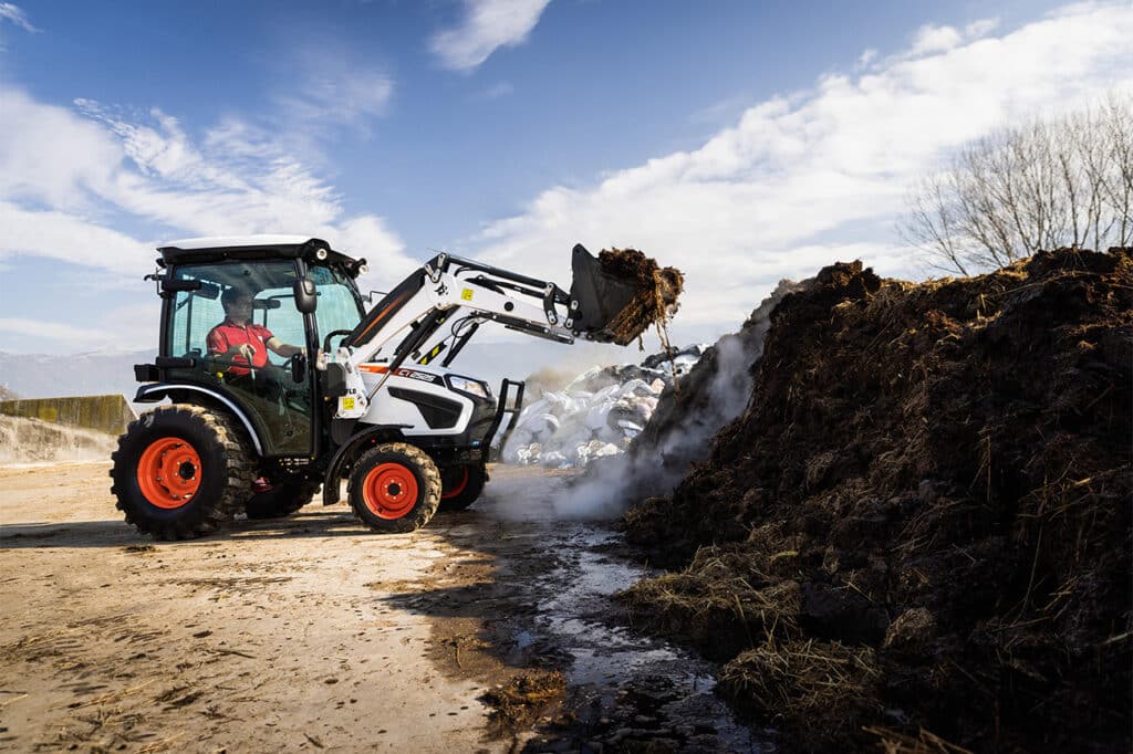 20221205 Bobcat Italy action 164