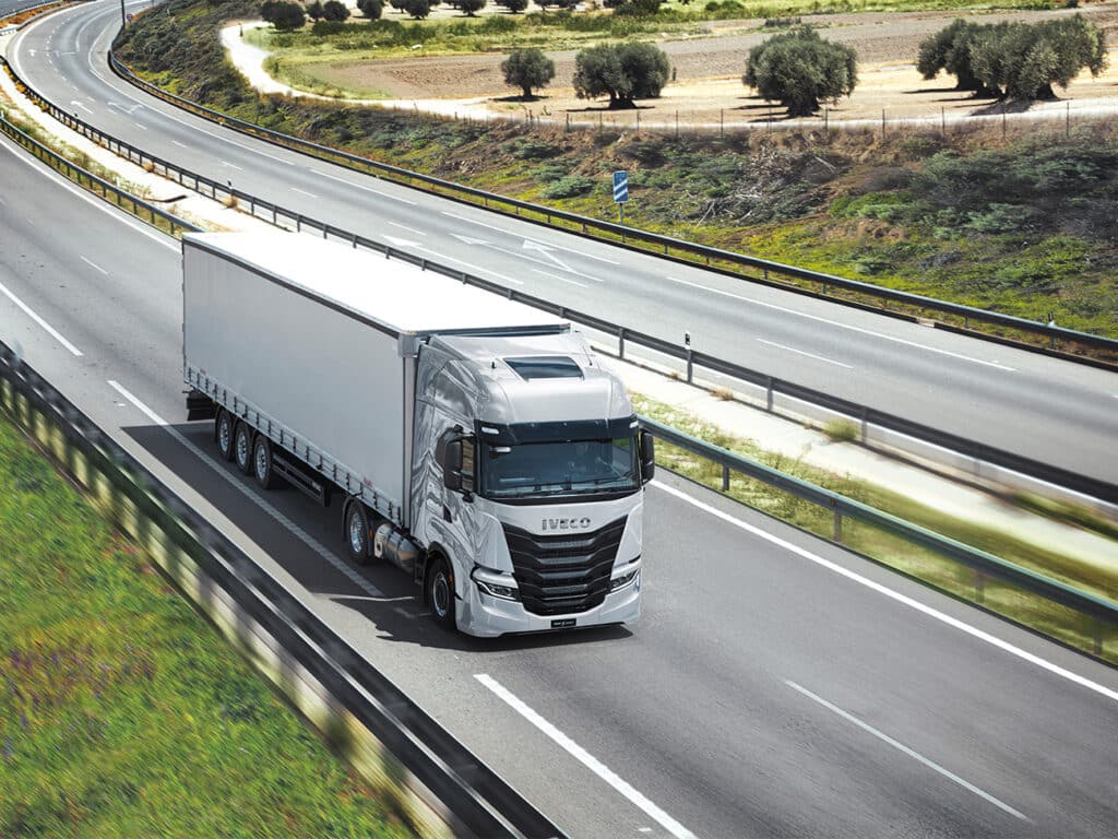 Iveco S-Way rijdt nu nóg schoner dankzij Bio-LNG