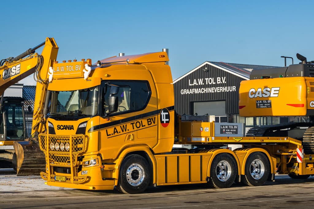 L.A.W. Tol B.V. koopt Scania R660 6×4 zwaar transporttrekker