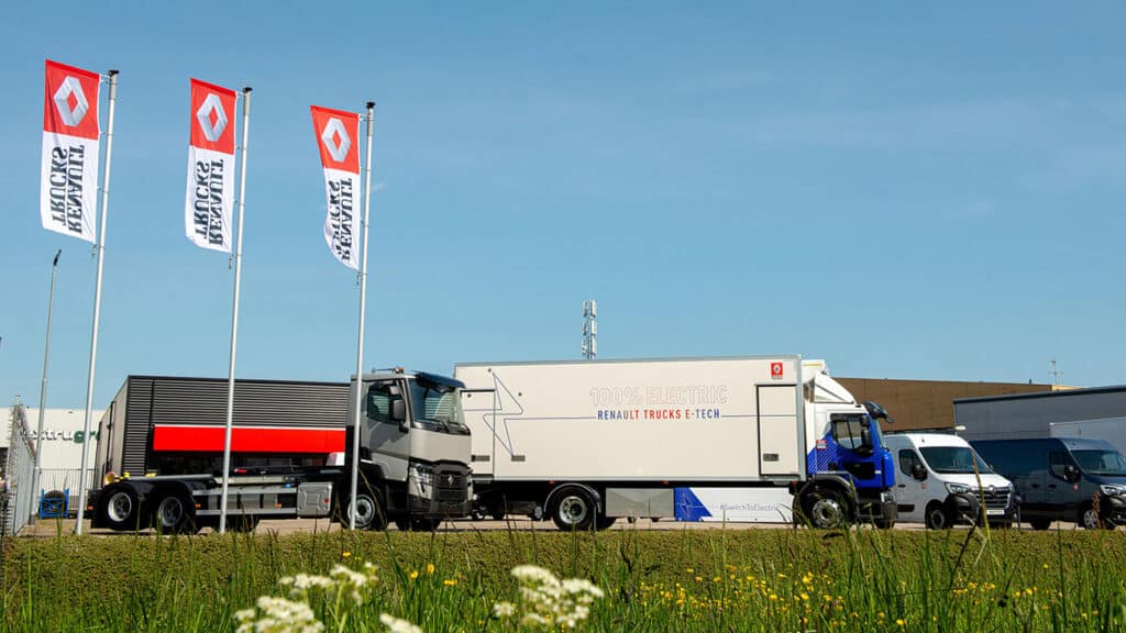 Official opening Renault Trucks Experience Center 7
