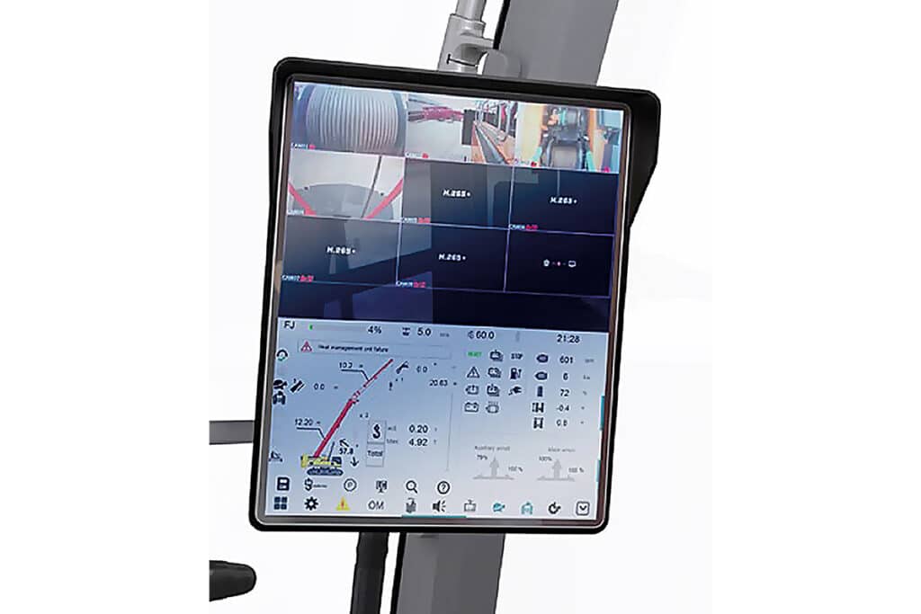 UCM sany 04 monitor