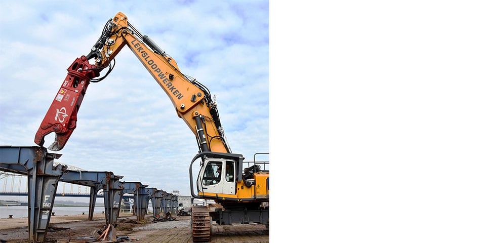 bmb317liebherr leidingbrug incl logo saes 218x213 kopieren