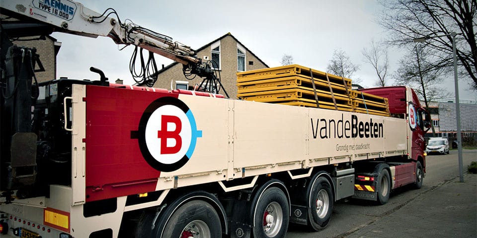 bodembox-lossen-met-van-de-beeten-bij-van-gelder-hillegomsweg-kopieren