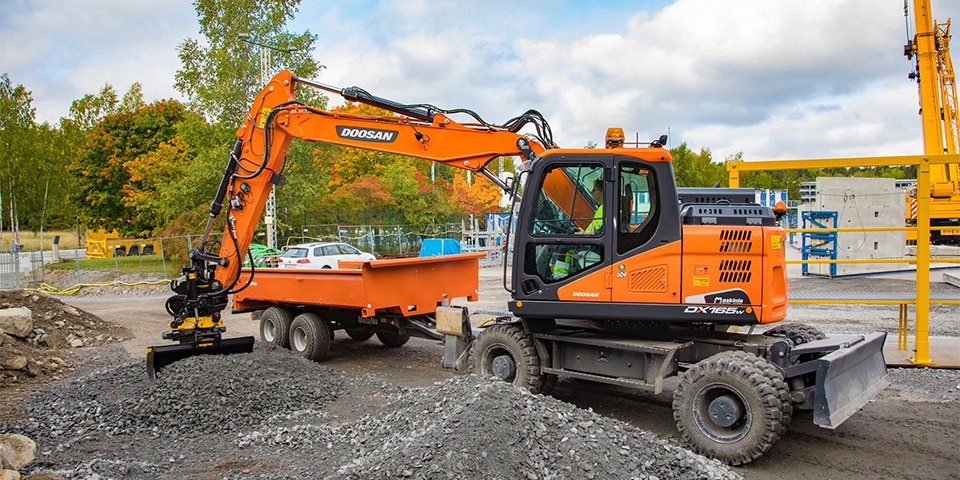 Doosan en Engcon investeren samen in Europa