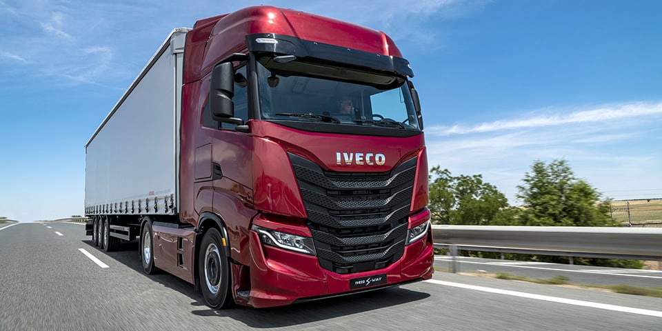 Nieuw zwaar vrachtwagen-gamma gericht op chauffeur