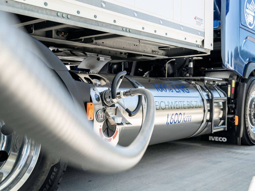 iveco s way tank