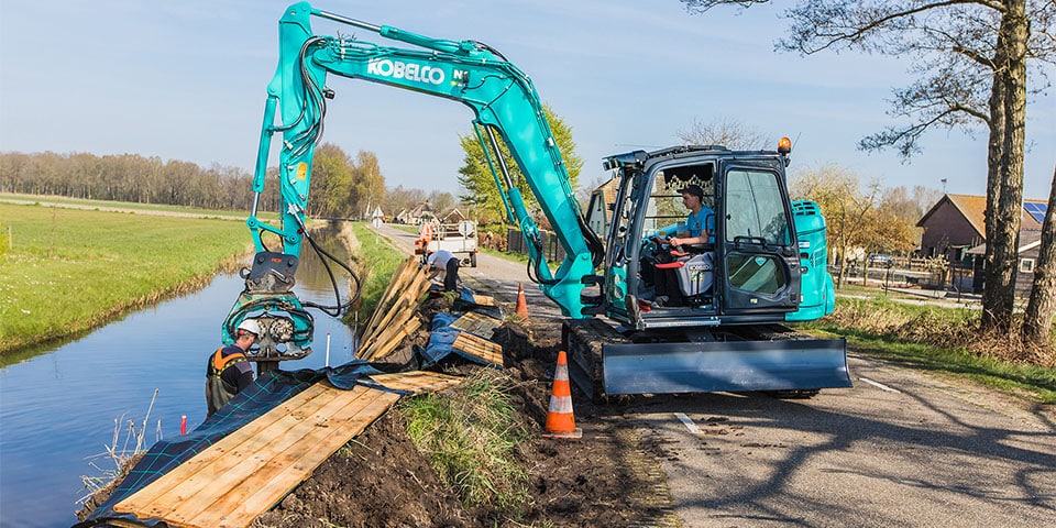kemp_11215_afl_kobelco_sk85msr_netjes_kampen_01_hr-kopieren