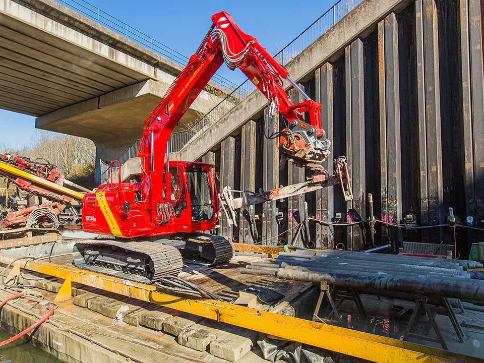 kemp 12012 afl Kobelco SK130LC 11 De Vries Titan 02 hr