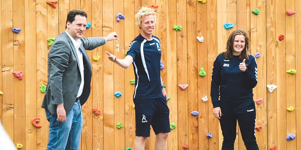 Opening speel- en sportveld ‘De Rode Touwen’ in Meelbeskamp in Diemen op Nationale Buitenspeeldag