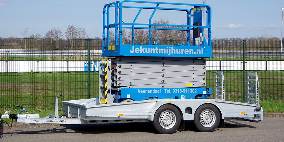 Grote machines vervoeren achter een bus? Dat kan!