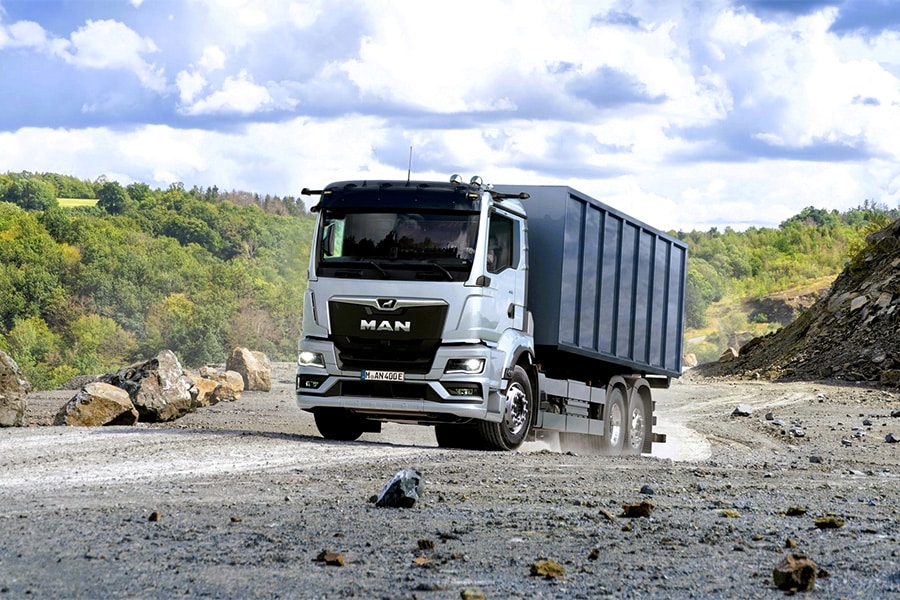 MAN eTGS tipper truck