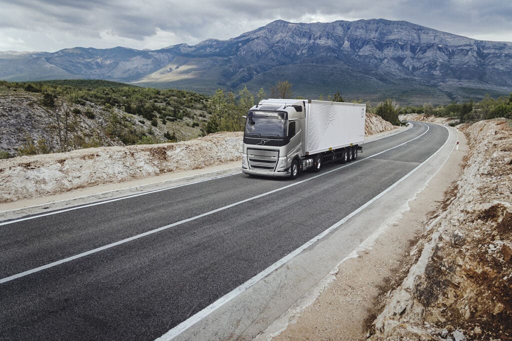 Volvo FH on bio LNG copy