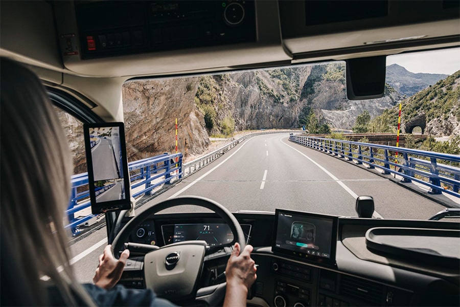 Volvo truck met VDS en CMS