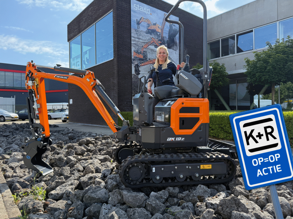 Staad relaunches Kiss & Ride promotion: New Develon DX10z-7 mini excavator competitively priced