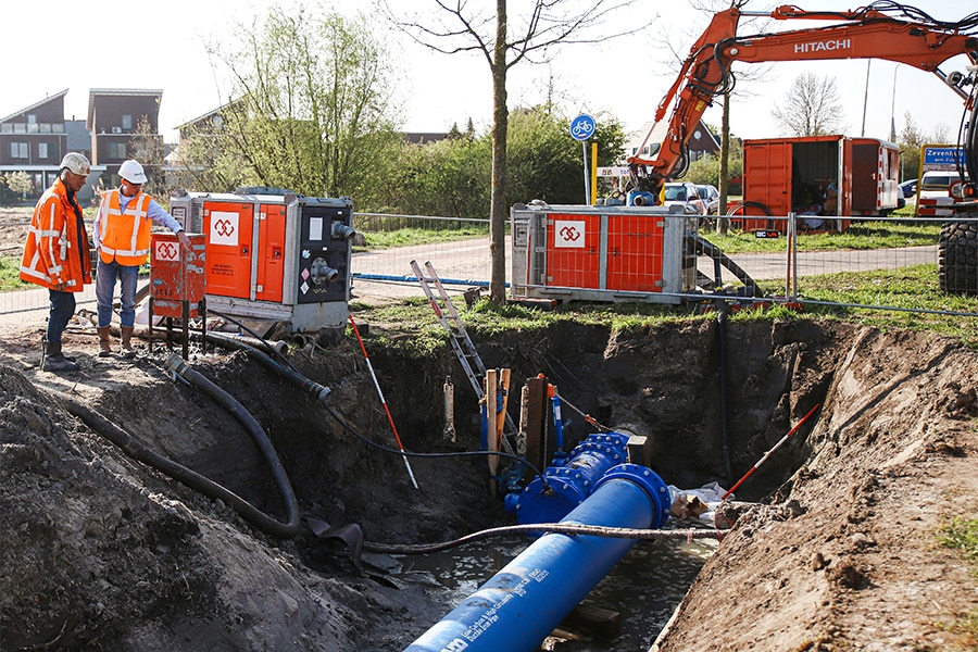 Duurzaamste gietijzeren drinkwatertransportleiding van Nederland aangelegd in Zevenhuizen 1
