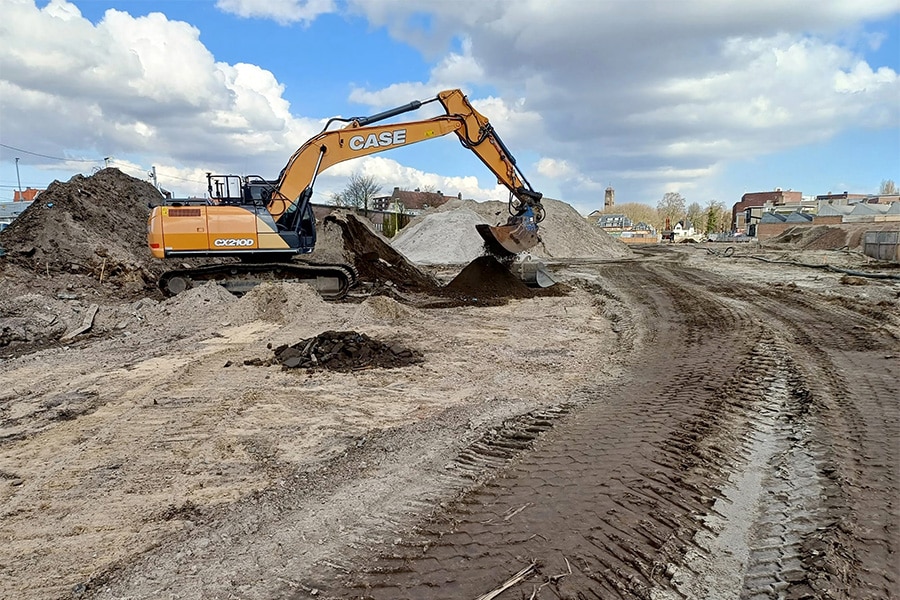 Versatile support for infrastructure projects 6