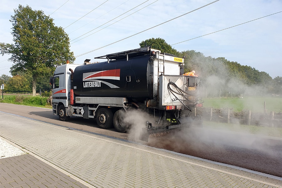 Preventive maintenance of asphalt overlays 2