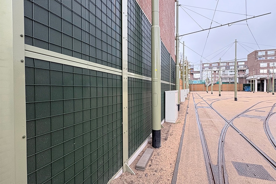 Kokosystems supplied Kokowall® noise barriers for renovated streetcar depot Scheveningen 1