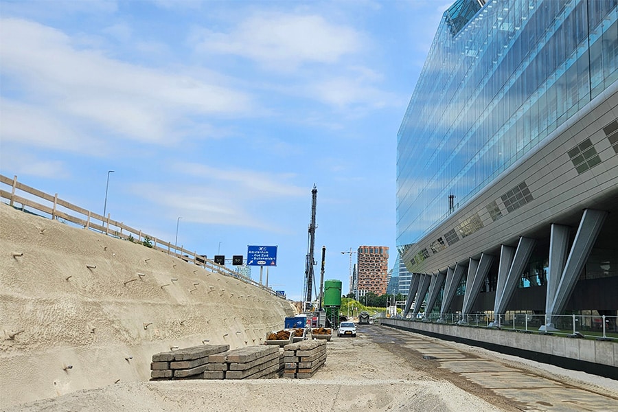 Smart pole mattress design thanks to extensive automation 1