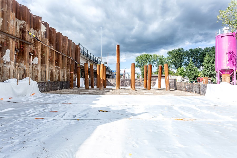 Settlement-free foundations on pile mattresses 1