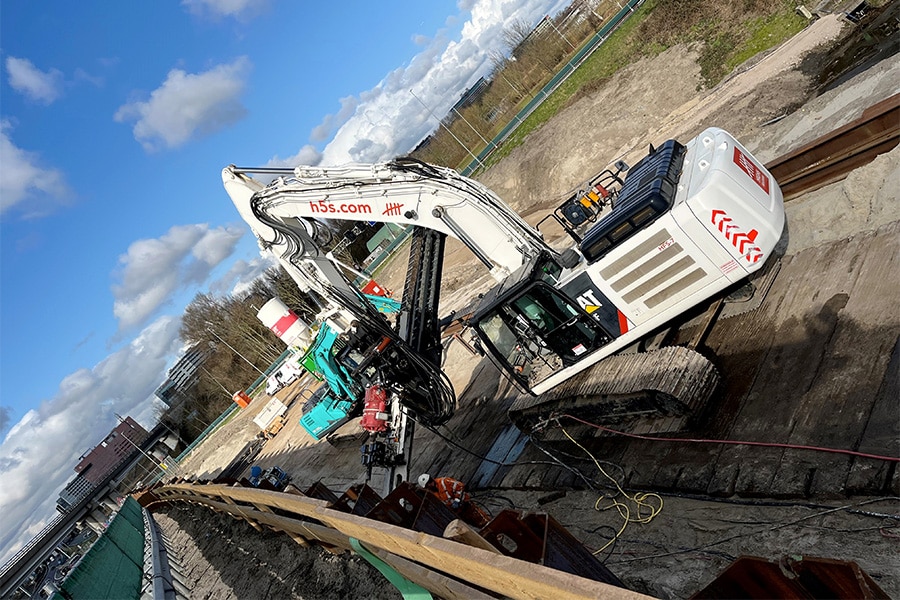 Challenging anchoring work 2