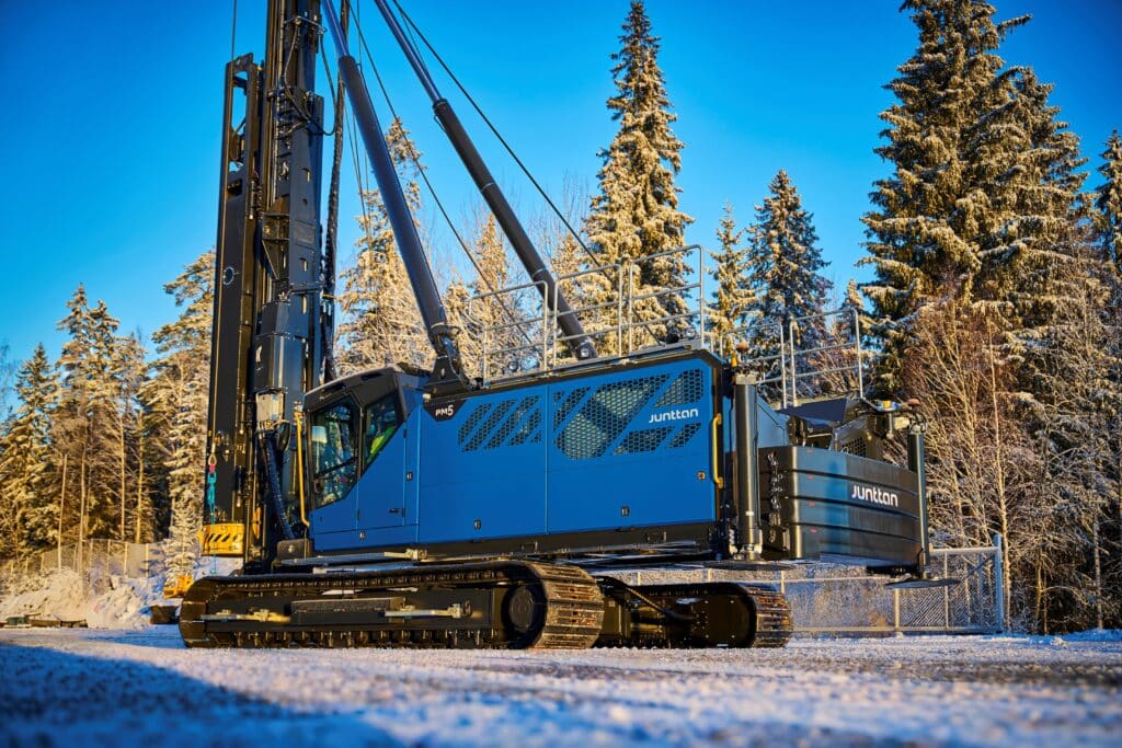 Junttan unveils the new PM5 next-generation pile driving rig 1
