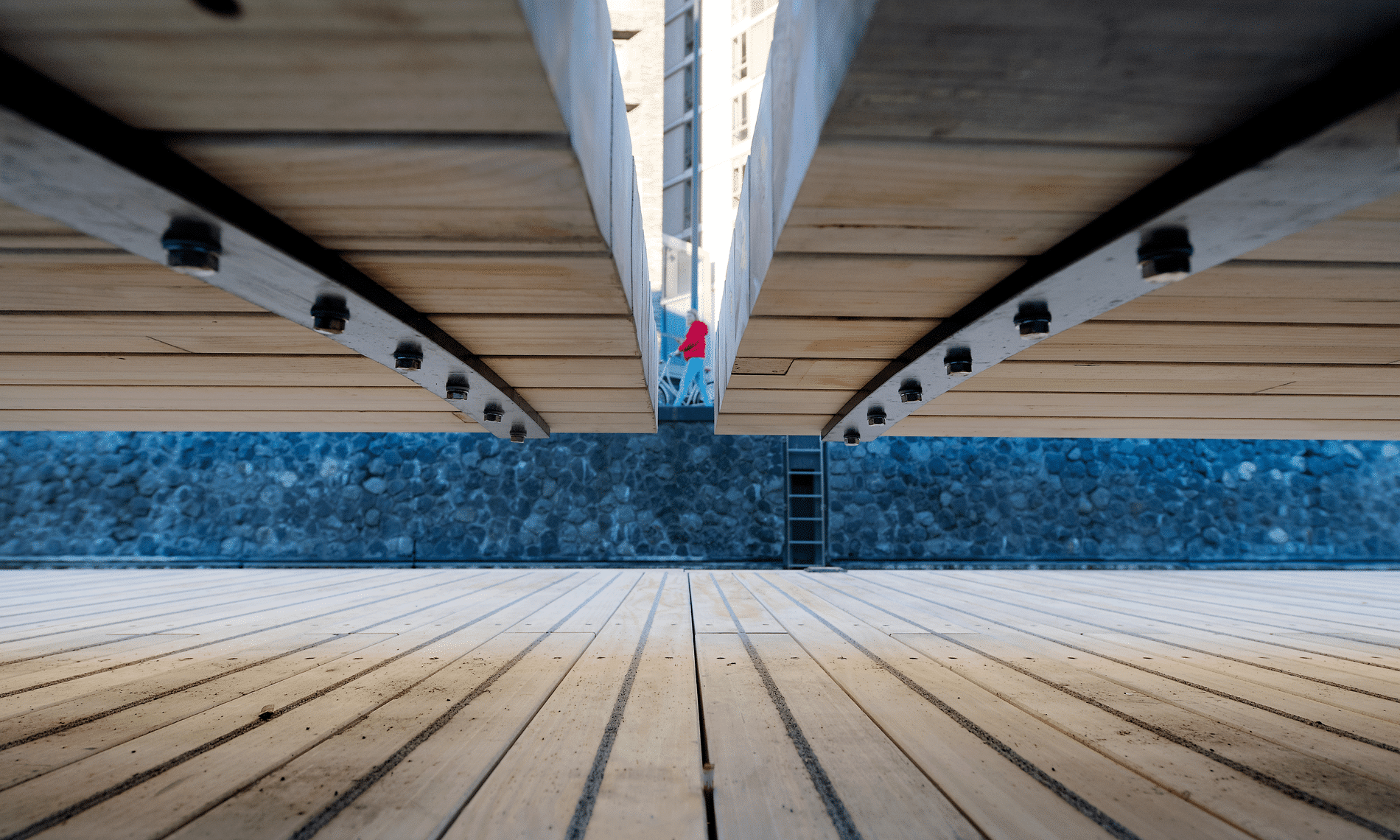 Innovation in wood for hydraulic engineering 2