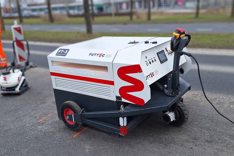 Microgolftechnologie van Futtec maakt duurzame reparatie van asfalt zelfs bij vorst mogelijk 2