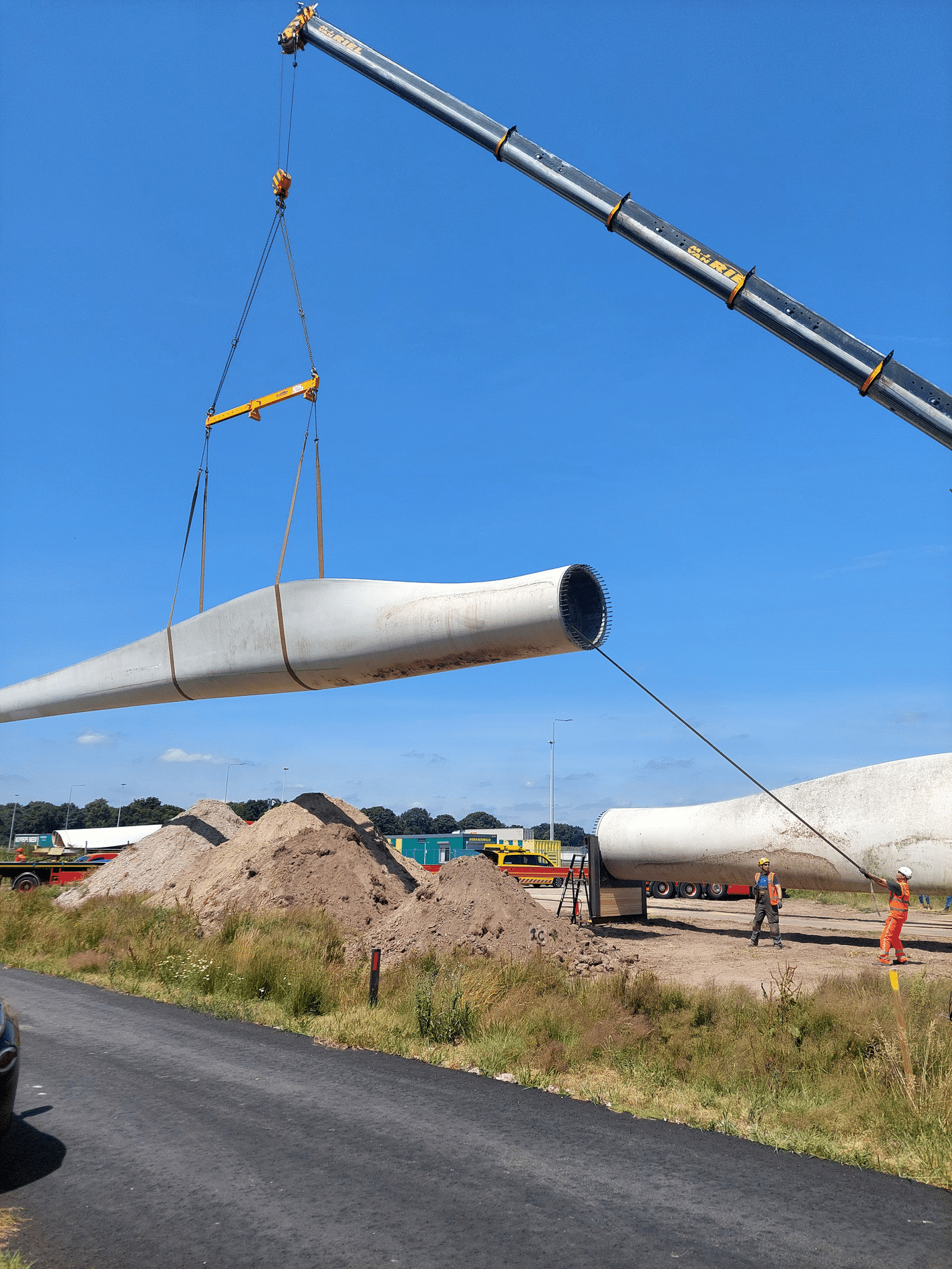 Hergebruikte windturbinebladen presteren als volwaardig geluidsscherm 1
