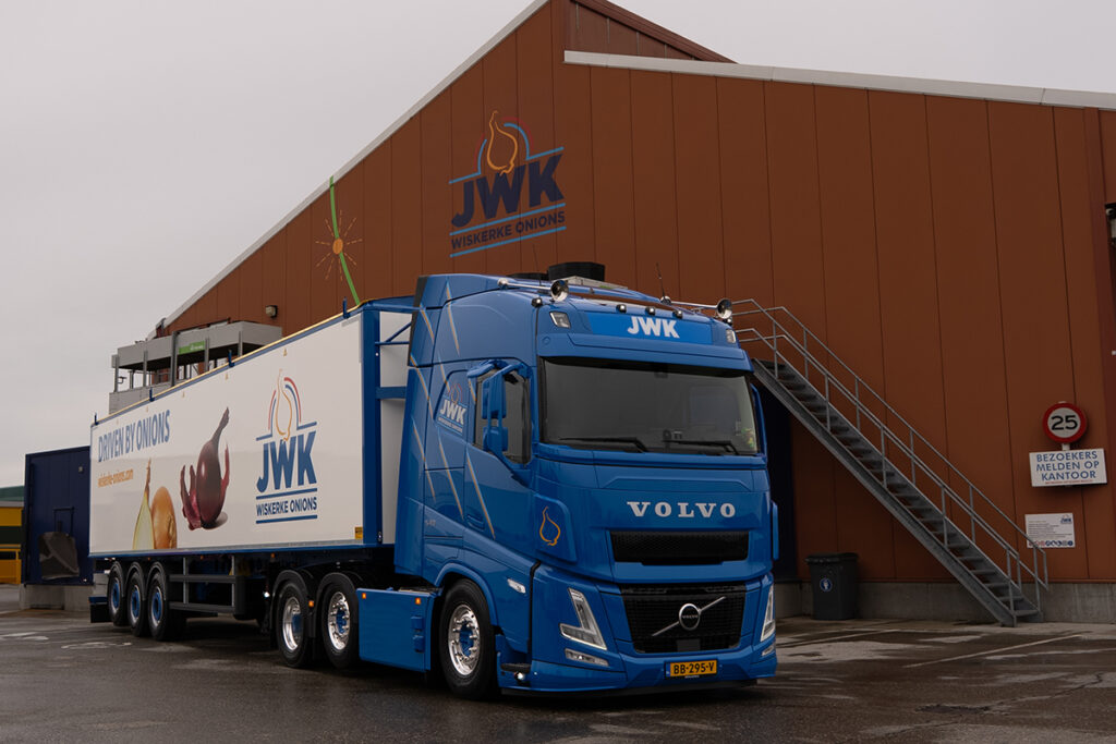 Chauffeur Sander keert na oplopen van dwarslaesie terug achter het stuur van de vrachtwagen 2