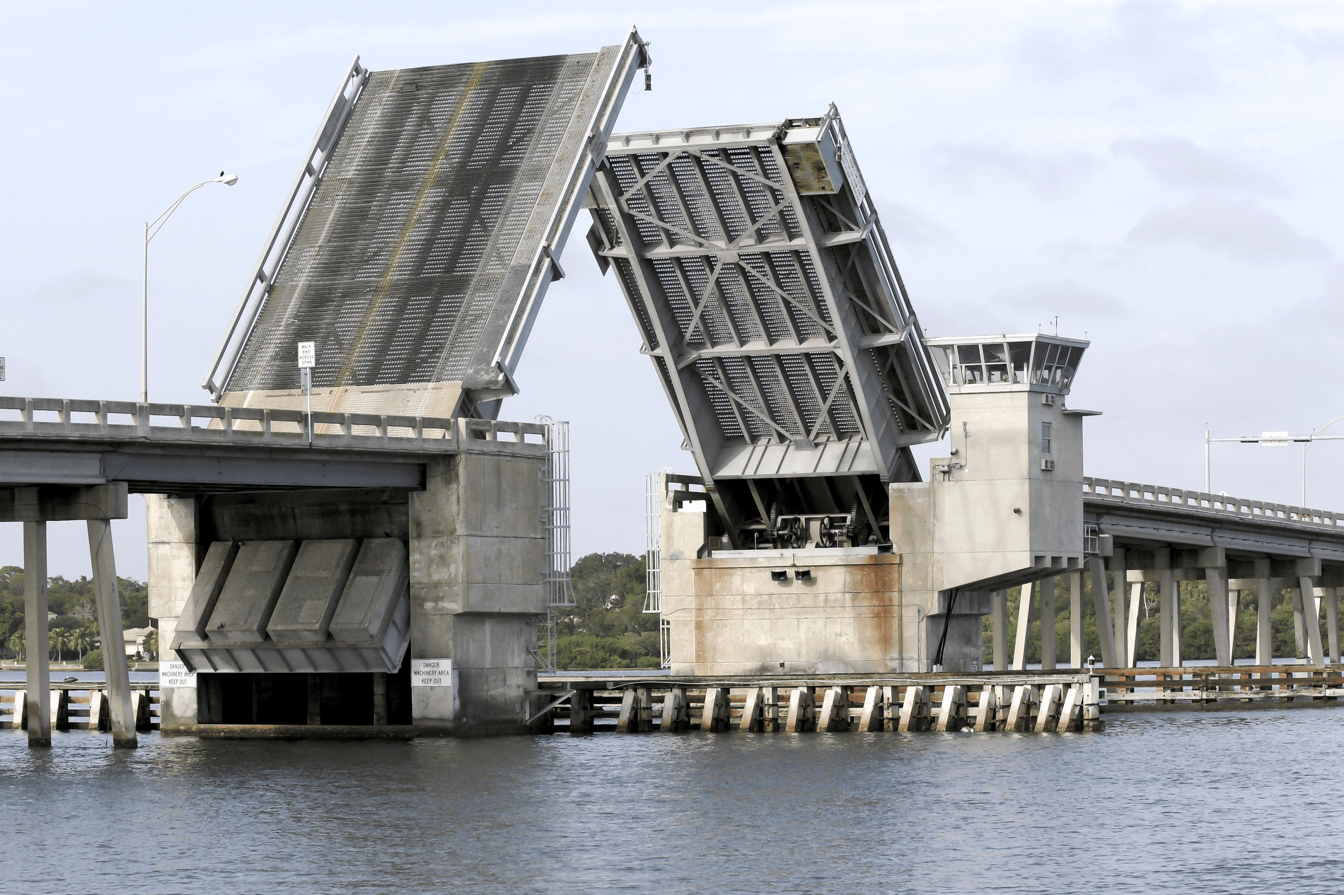 Longer-term biodegradable lubricants more favorable to total cost of an artwork 6