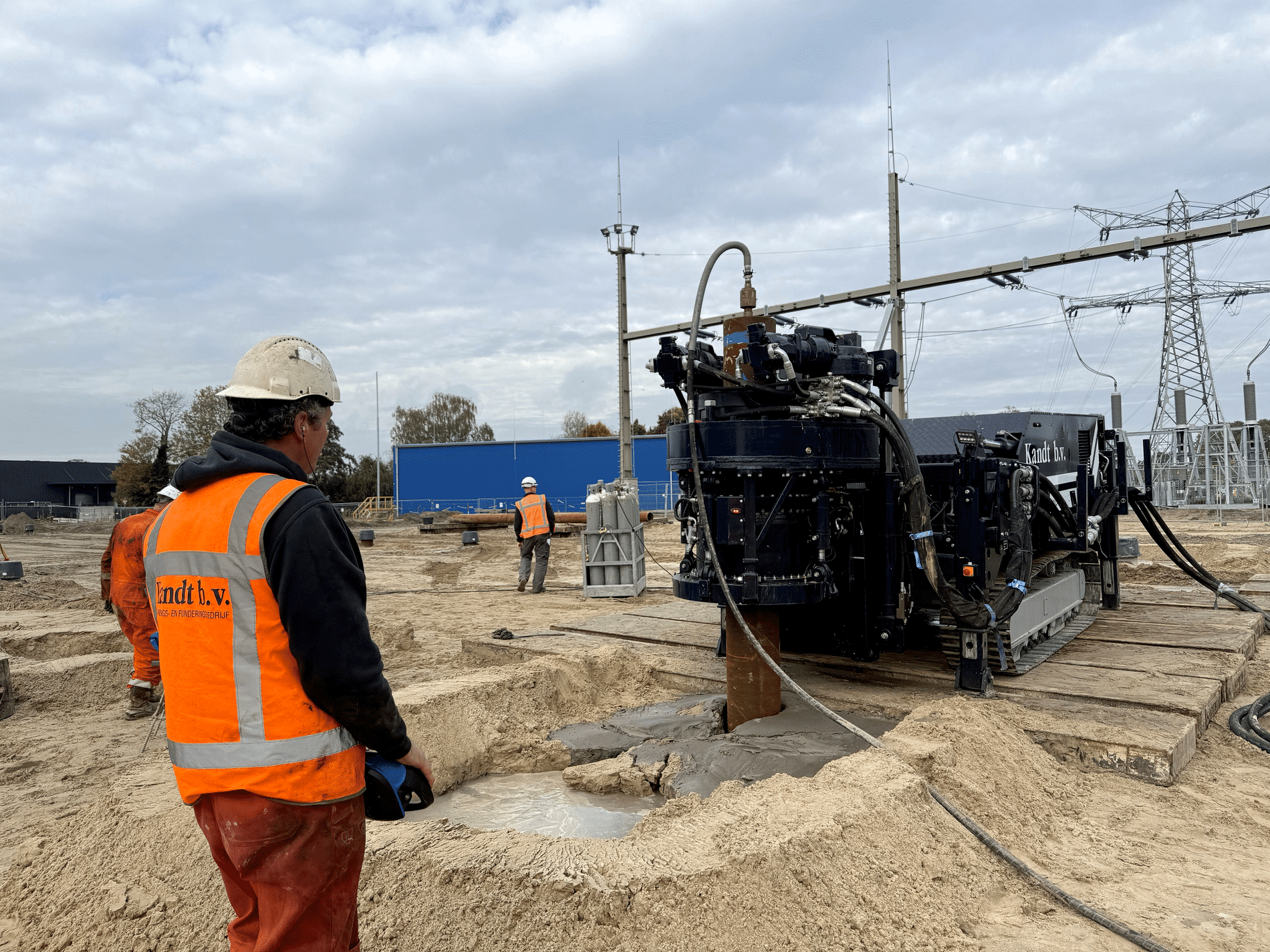 Funderingsspecialist Kandt beleeft primeur zelfontwikkelde emissieloze boormachine 1