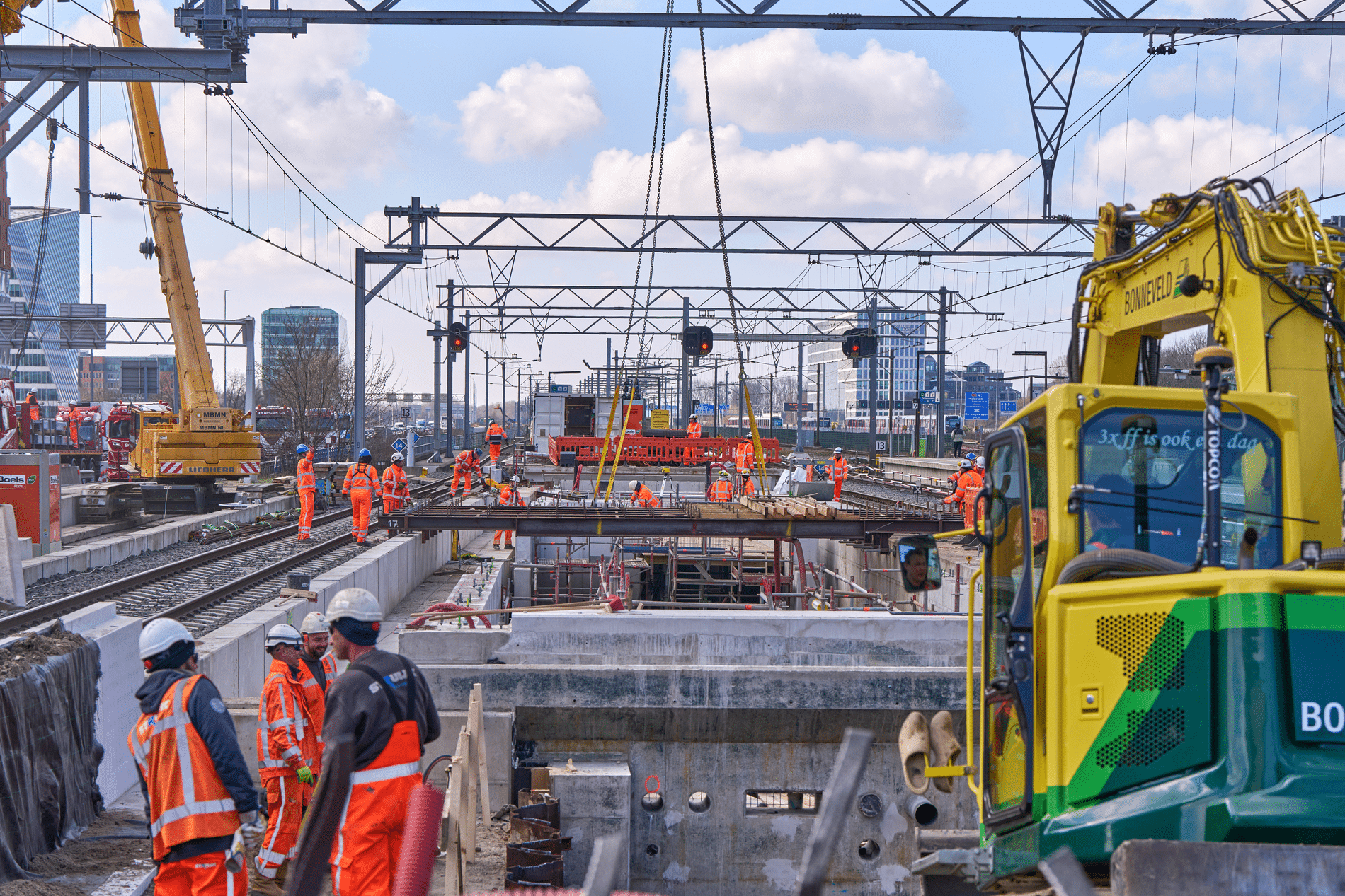 Specialist in bouwkuipen en gewapende grond verstevigt fundament 2