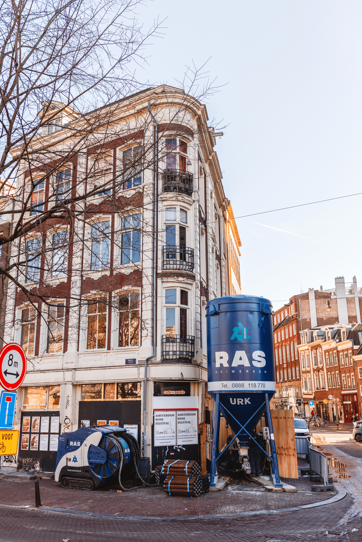 Groot in compacte ruimtes 1