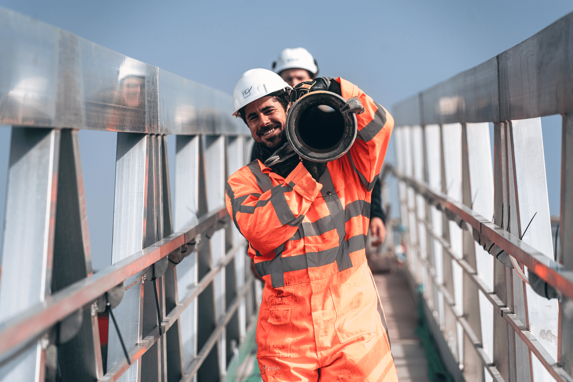 Onder water wordt de basis gelegd voor nieuw pompgebouw 1