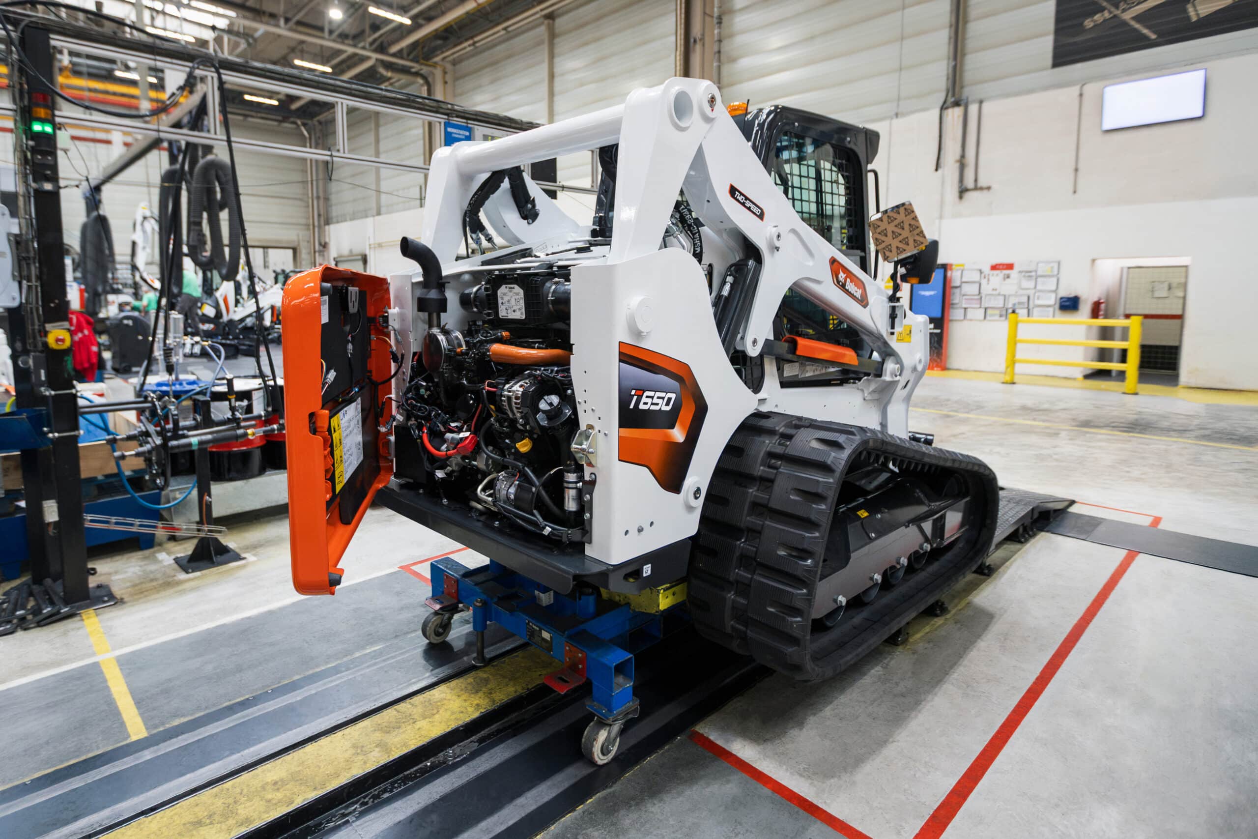 Bobcat start de productie van nieuwe T650 compacte rupslader  2